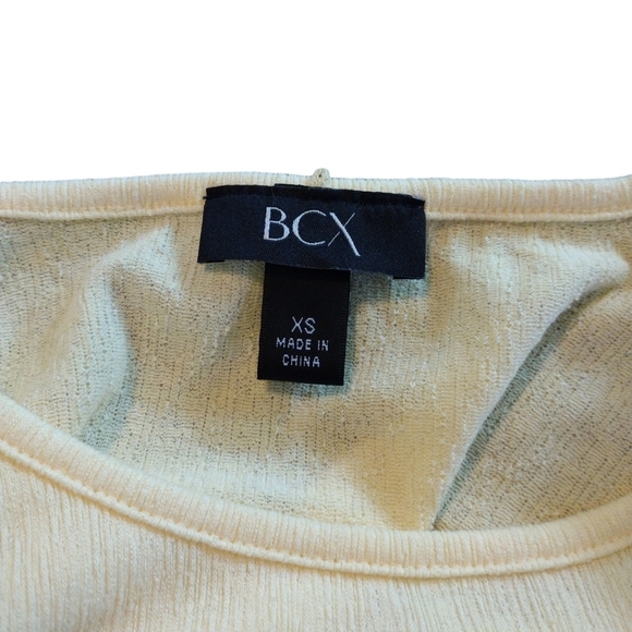 BCX Cold Shoulder Crop Top - Picture 5 of 7
